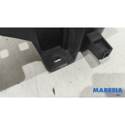 Renault - Clio - Bumperframe achter