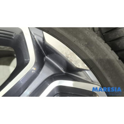 Renault - Kadjar - Sportvelgenset + banden
