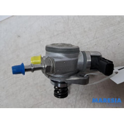 Renault - Captur - Mechanical fuel pump