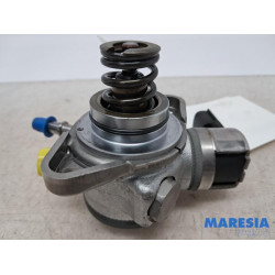 Renault - Captur - Mechanical fuel pump