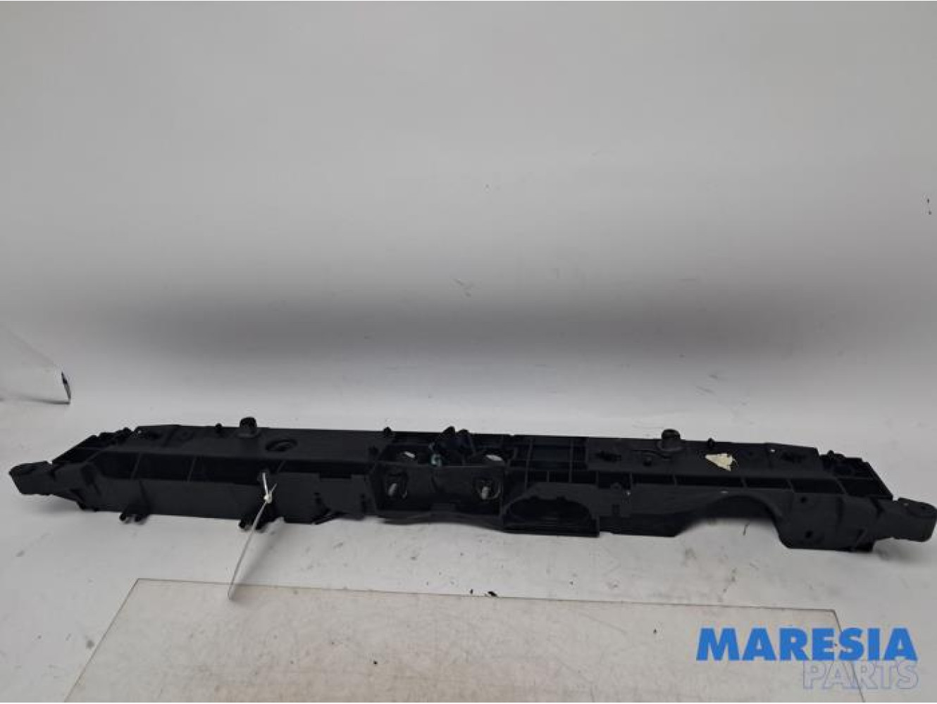 Renault - Clio - Lock plate