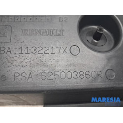 Renault - Clio - Lock plate