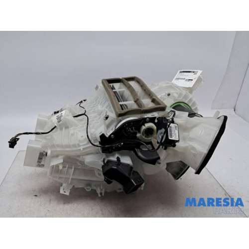 Peugeot - 208 - Heater housing