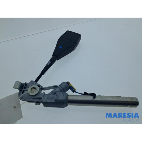Renault - Kangoo - Seatbelt tensioner, right