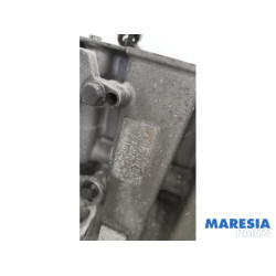 Peugeot - 208 - Motor Unterblock