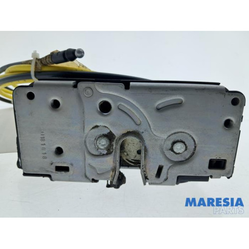 Peugeot - Boxer - Schiebetür Schließmechanik rechts