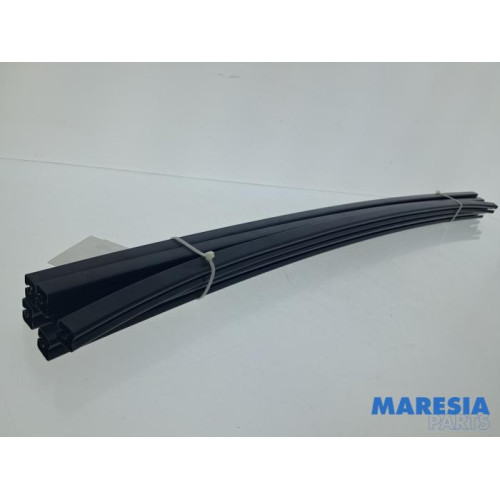 Fiat - 500 - Convertible top hinge
