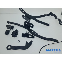 Fiat - 500 - Convertible top hinge