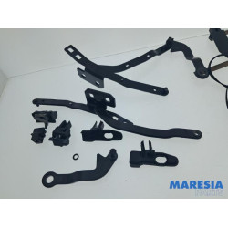 Fiat - 500 - Convertible top hinge