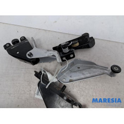 Renault - Kangoo - Schuifdeurrol links