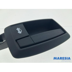 Peugeot - Boxer - Motorhaube Hebel