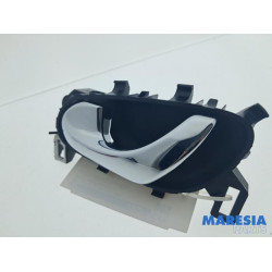 Renault - Kadjar - Door handle 4-door, front left