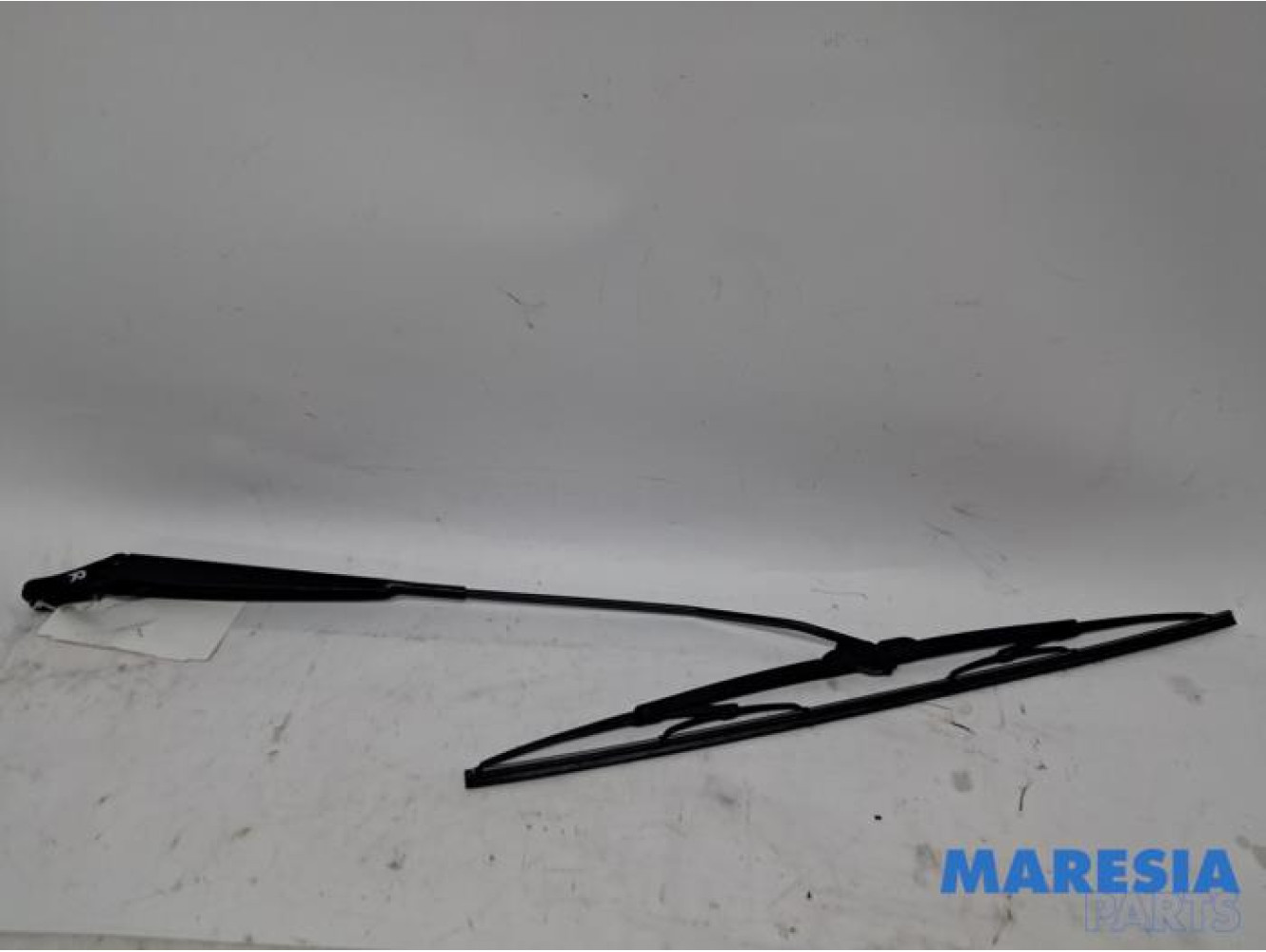 Renault - Kangoo - Front wiper arm