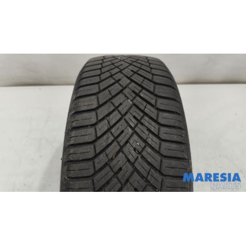 Peugeot - 208 - Band