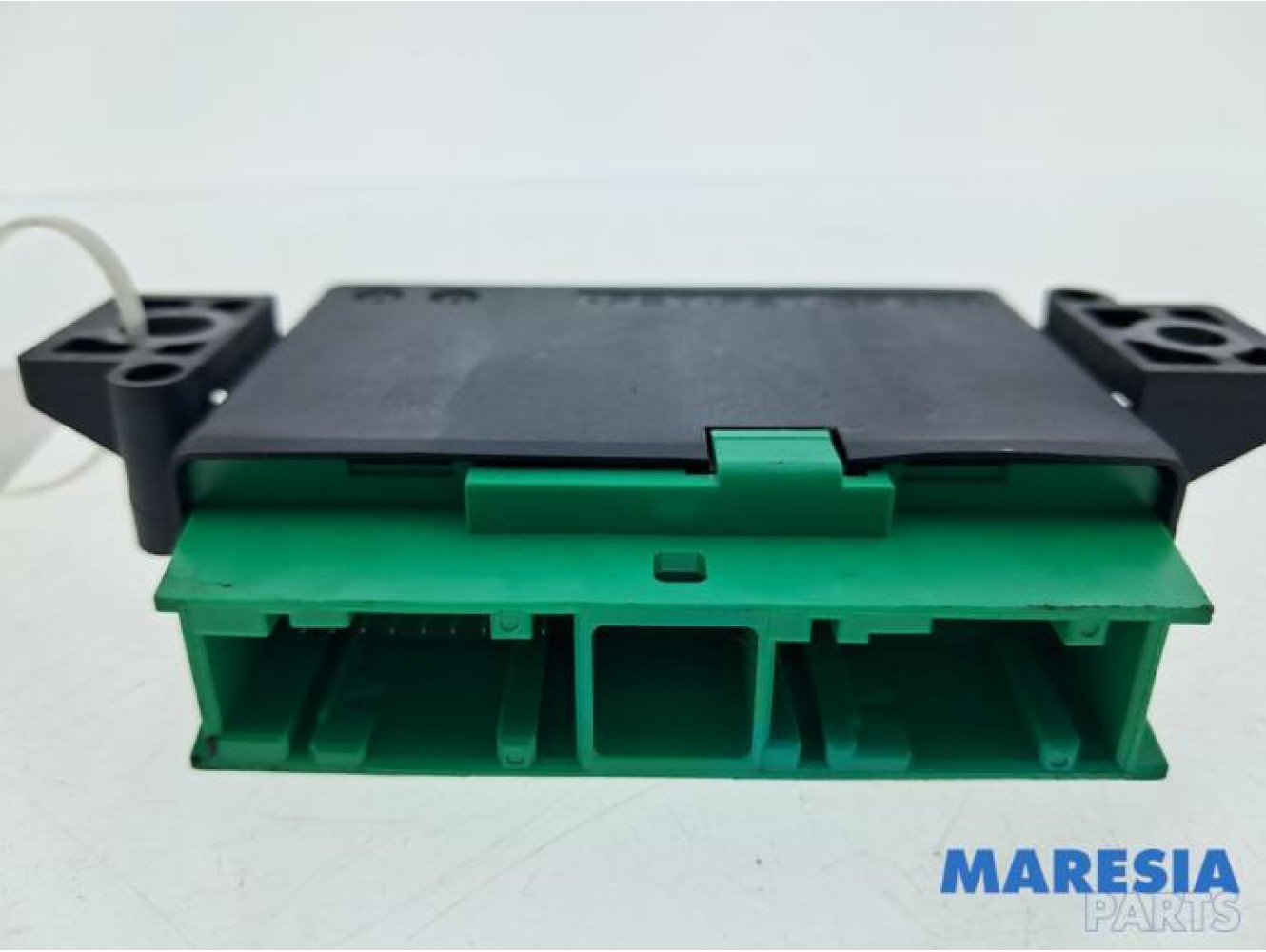 Peugeot - 208 - PDC Module