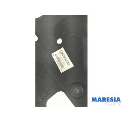 Peugeot - 208 - Plaque de protection moteur