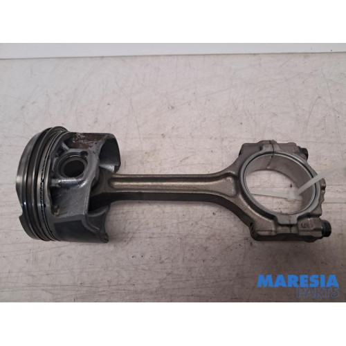 Opel - Karl - Connecting rod