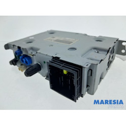 Peugeot - 208 - Radio