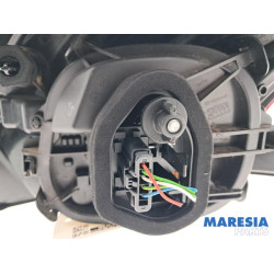 Peugeot - 208 - Rücklicht links
