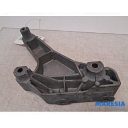 Opel - Karl - Support moteur