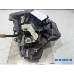 Renault - Captur - Gearbox