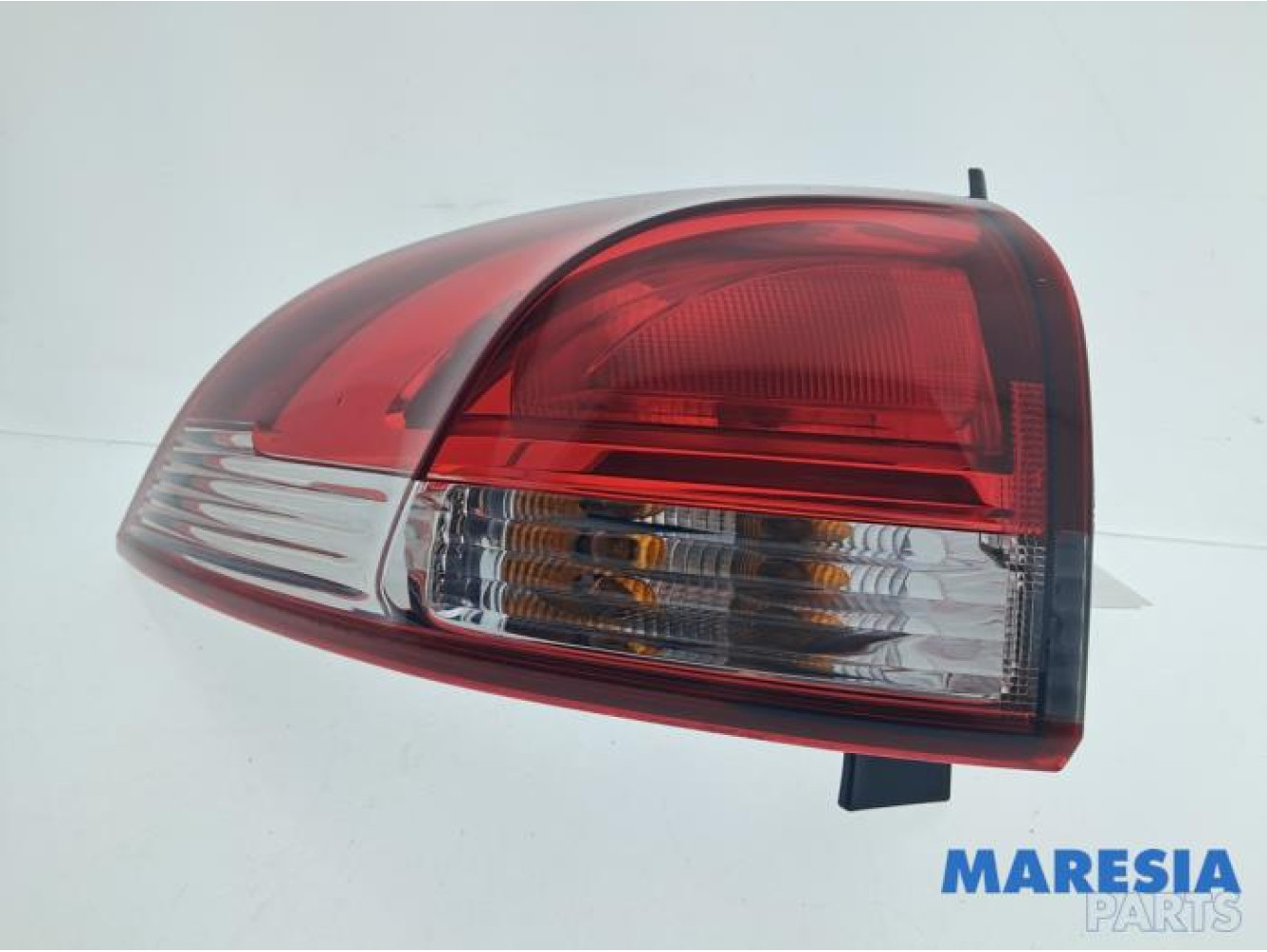 Renault - Clio - Rücklicht links