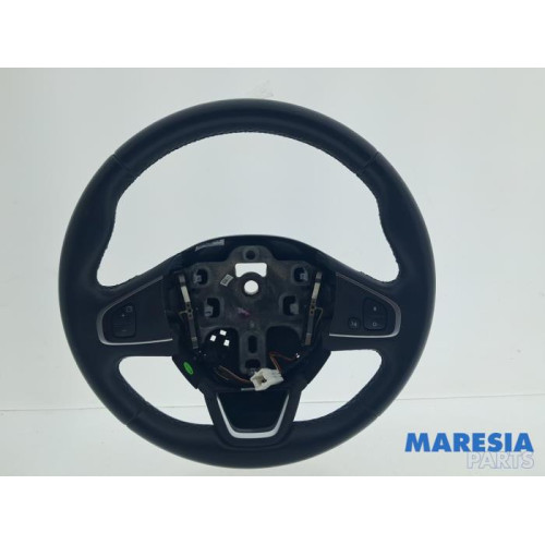 Renault - Clio - Steering wheel