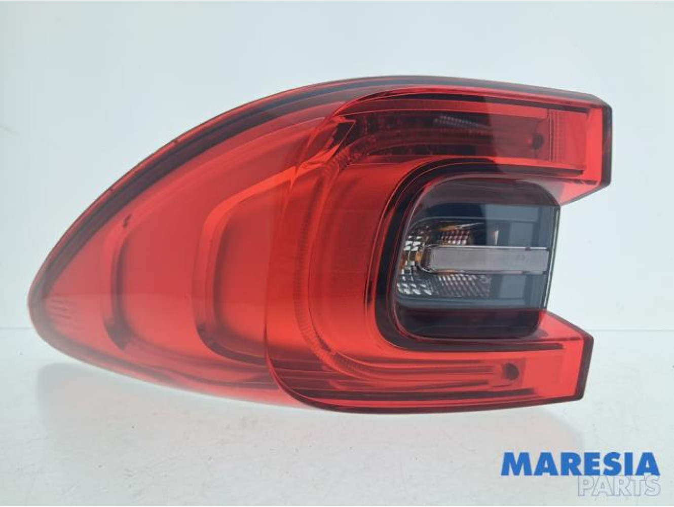Renault - Kadjar - Taillight, right