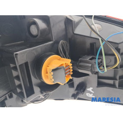 Renault - Kadjar - Taillight, right