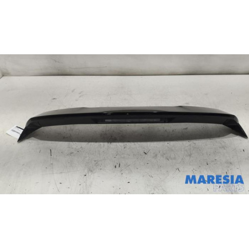 Peugeot - 208 - Spoiler tailgate