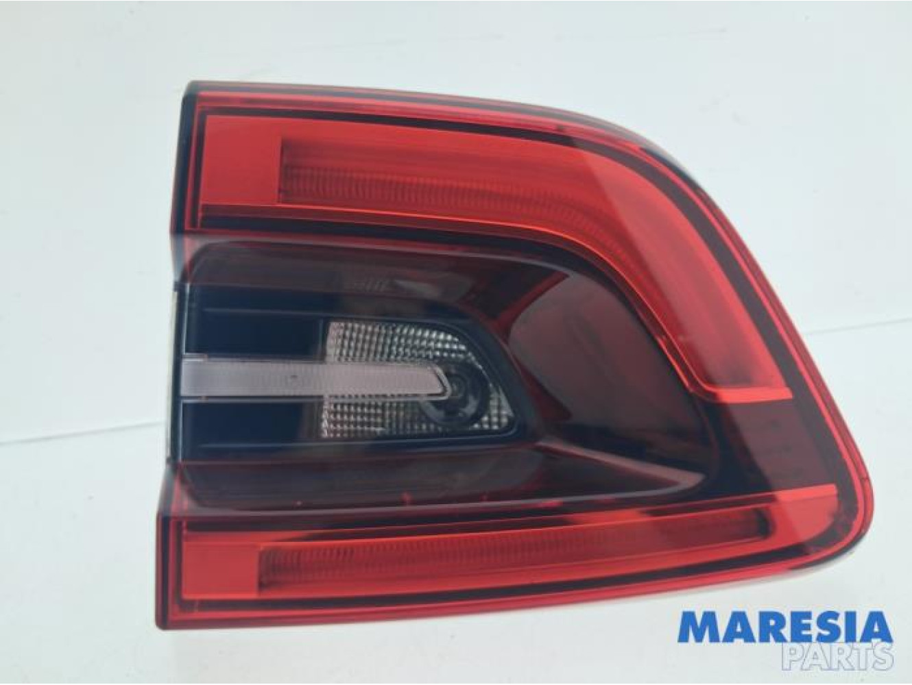 Renault - Kadjar - Taillight, right
