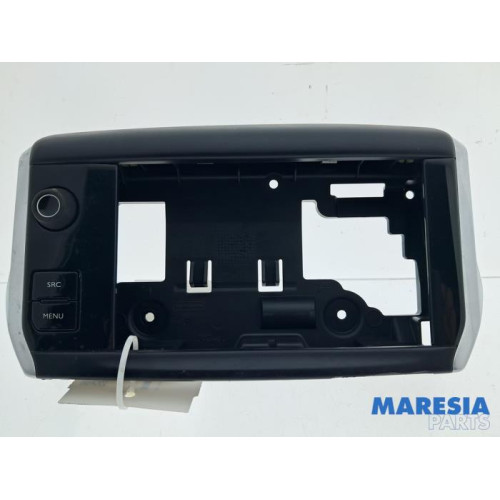 Peugeot - 208 - Navigation Bedienfeld