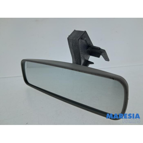 Renault - Clio - Rear view mirror