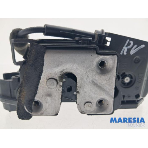 Renault - Clio - Front door lock mechanism 4-door, right