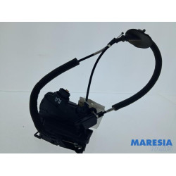 Renault - Clio - Rear door mechanism 4-door, right
