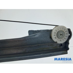 Renault - Clio - Window mechanism 4-door, front right