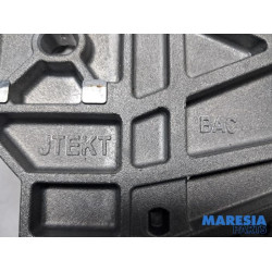 Renault - Clio - Steering column housing