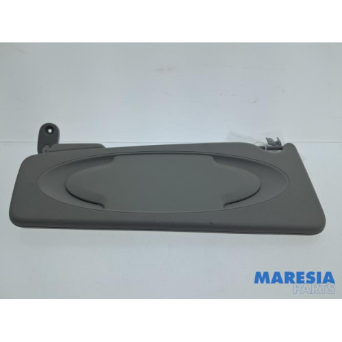 Renault - Kangoo - Sun visor
