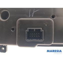Renault - Kadjar - Heater control panel