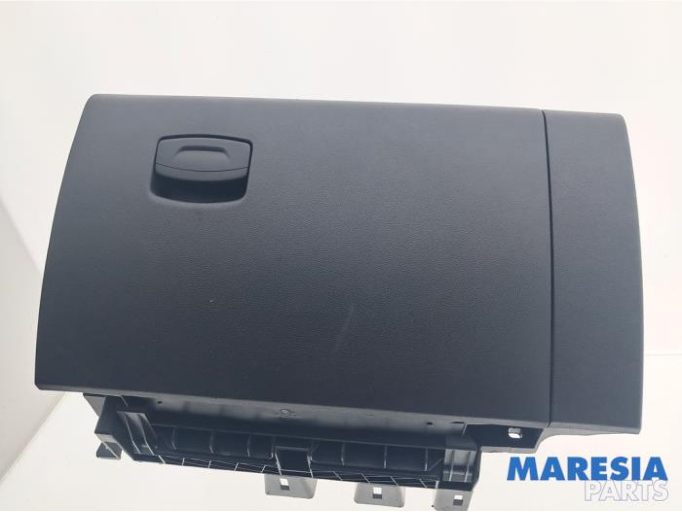 Renault - Kadjar - Glovebox