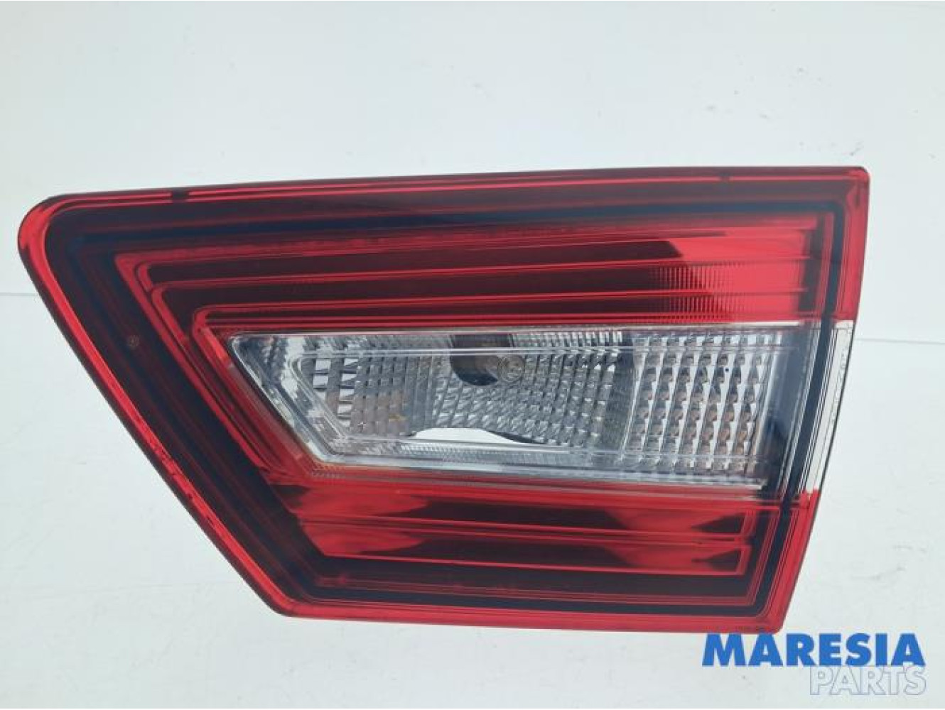 Renault - Clio - Taillight, right