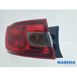 Renault - Clio - Achterlicht links
