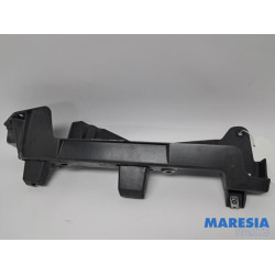 Renault - Kangoo - Front bumper, right-side component