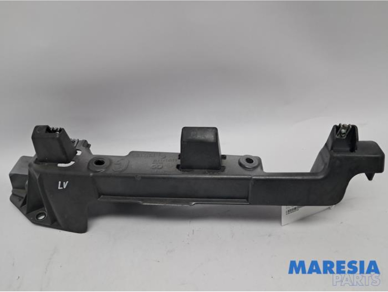 Renault - Kangoo - Front bumper, left-side component