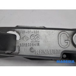 Renault - Kangoo - Front bumper, left-side component
