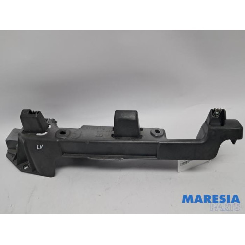 Renault - Kangoo - Front bumper, left-side component