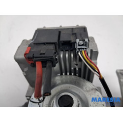 Renault - Clio - Steering column housing