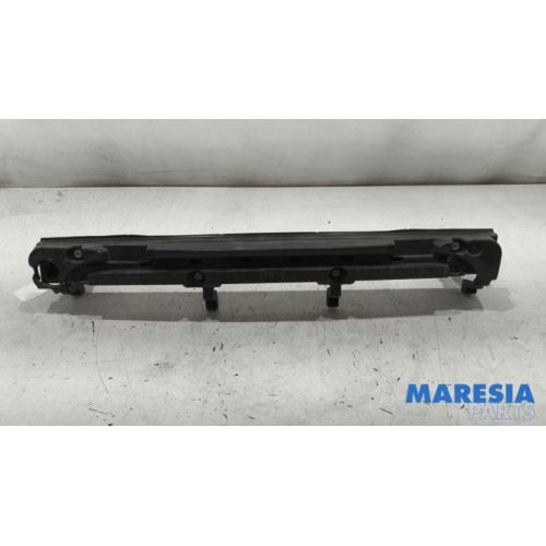 Renault - Captur - Rear bumper frame