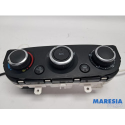 Renault - Clio - Panneau de commandes chauffage