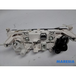 Renault - Clio - Panneau de commandes chauffage